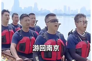 伊令送直塞，弗拉霍维奇单刀劲射破门，越位在先进球无效